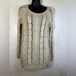 Abercrombie and fitch long sleeve sweater, light breathable SMALL top white tan
